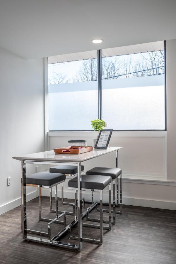 Modern Contemporary 2 Bedroom Suite Halifax Buitenkant foto